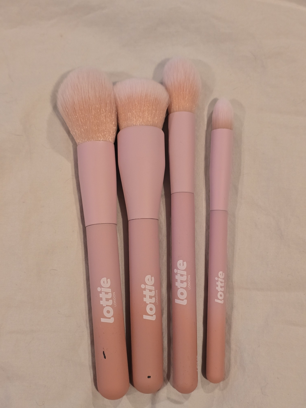 Lottie London Pink 4-Piece Makeup Brush Set